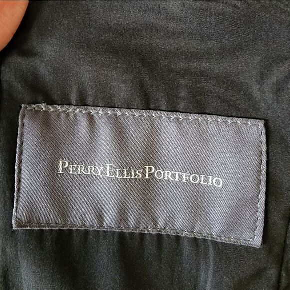 Perry Ellis trench coat with removable lining men's size 40S black - Picture 3 of 8